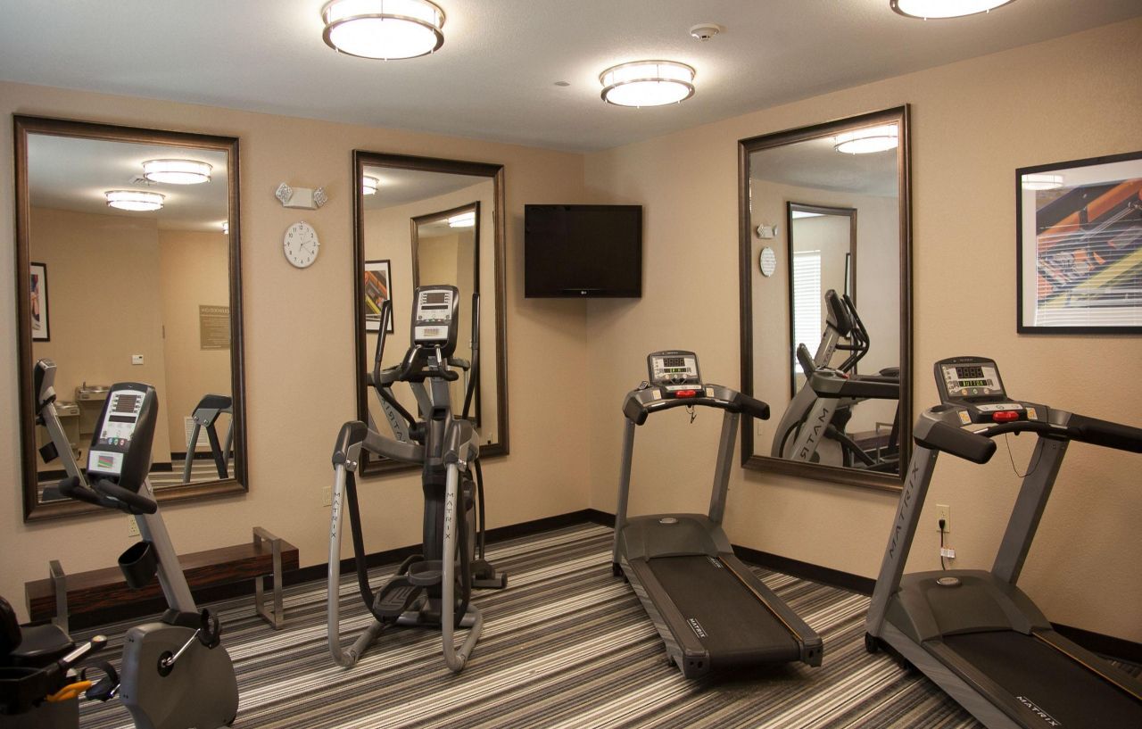 Candlewood Suites Alexandria By Ihg Bagian luar foto